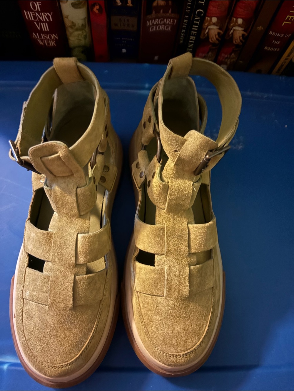 Adorable Free People suede Fisherman Sandals.